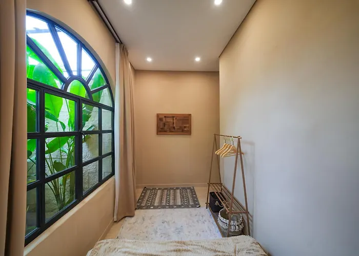 Spacious 2 Bedroom Cozy, Quiet & Comfortable With A Private Pool Jimbaran (Bali)