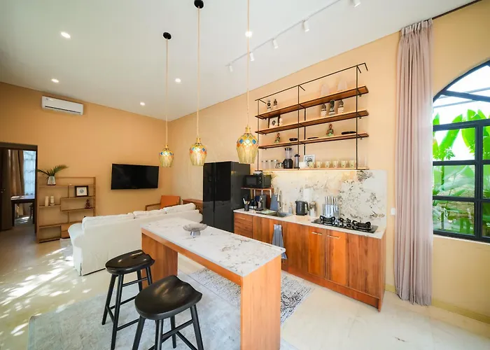 Spacious 2 Bedroom Cozy, Quiet & Comfortable With A Private Pool Villa Jimbaran (Bali)