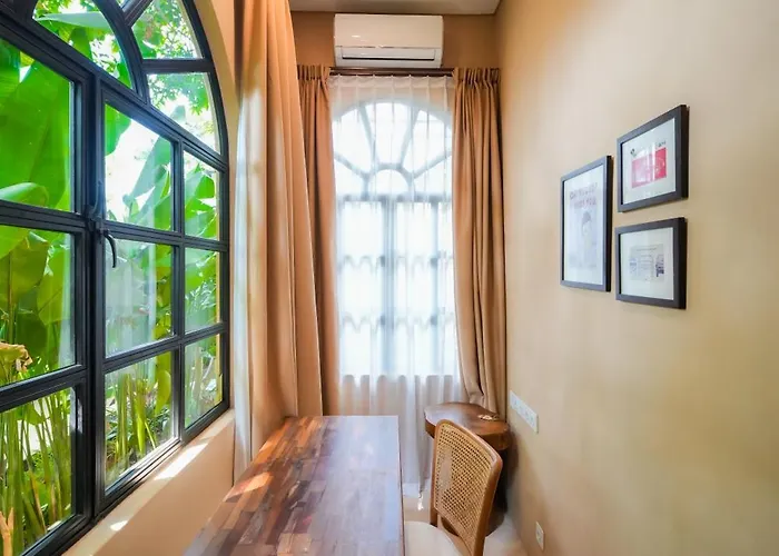 Spacious 2 Bedroom Cozy, Quiet & Comfortable With A Private Pool Villa *