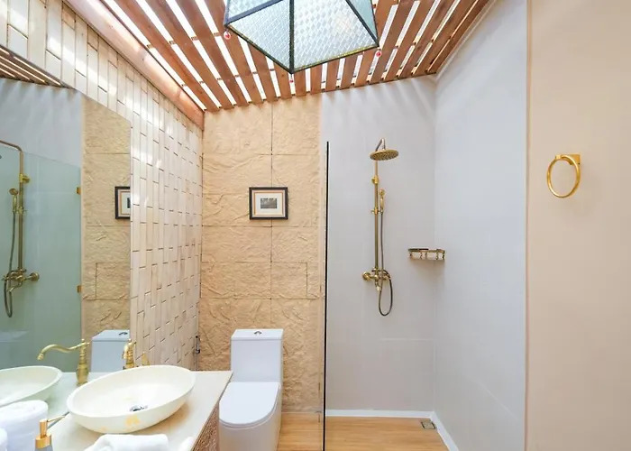 Spacious 2 Bedroom Cozy, Quiet & Comfortable With A Private Pool Villa