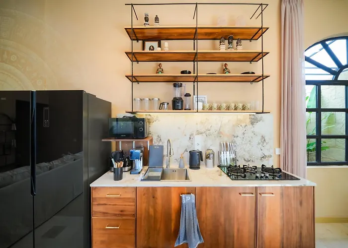 Spacious 2 Bedroom Cozy, Quiet & Comfortable With A Private Pool Villa