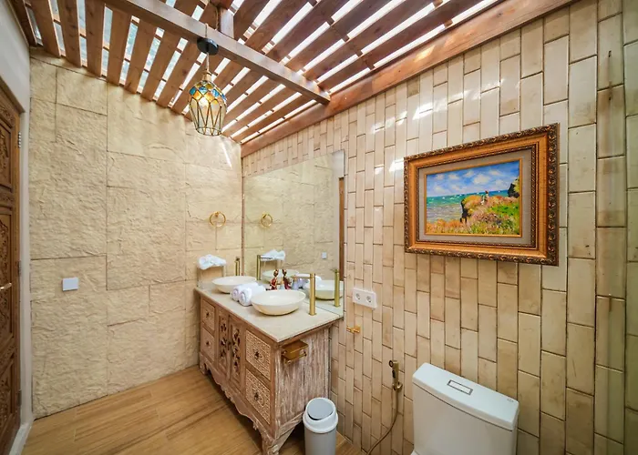 Spacious 2 Bedroom Cozy, Quiet & Comfortable With A Private Pool Jimbaran (Bali)