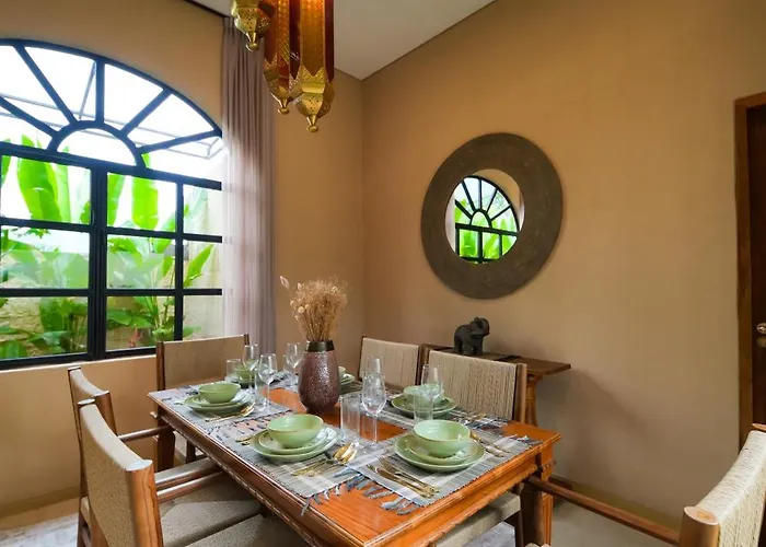 Villa Spacious 2 Bedroom Cozy, Quiet & Comfortable With A Private Pool *