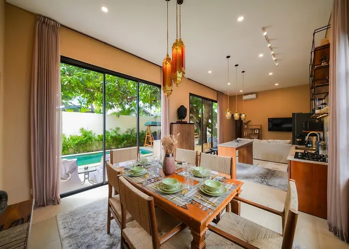 Spacious 2 Bedroom Cozy, Quiet & Comfortable With A Private Pool